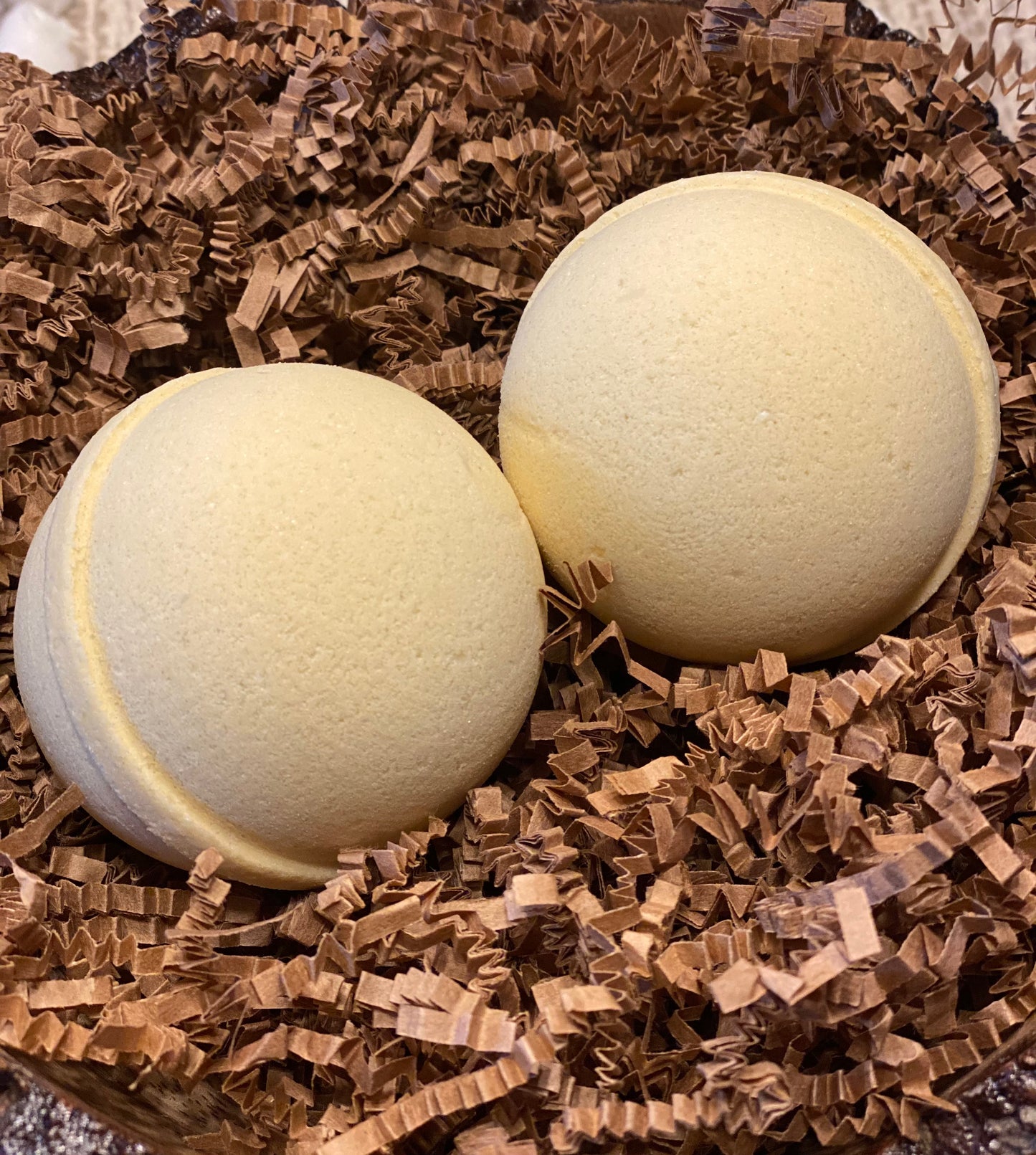 Vanilla Apple Cinnamon Butter Bath Bombs